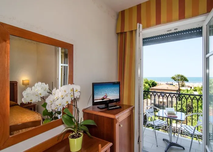 Ombrosa 3* Marina di Pietrasanta