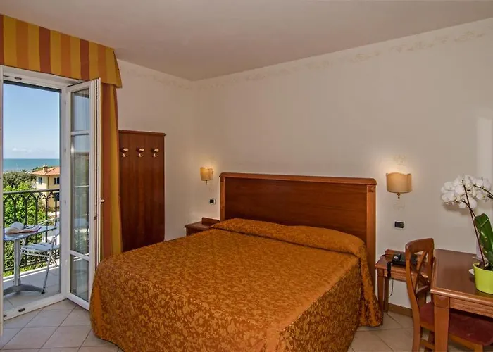 Ombrosa Hotell Marina di Pietrasanta